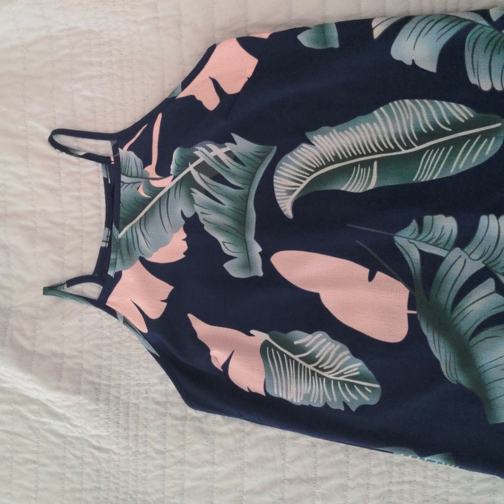 EUC✨ medium high neck blue tropical print spaghetti strap dress - Picture 9 of 13